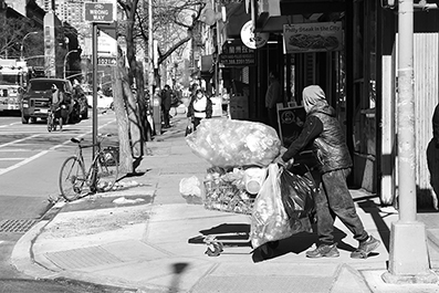 Homeless : Street Life : New York : Personal Photo Projects : Photos : Richard Moore : Photographer